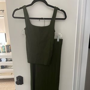 Vince two piece ribbed set. Worn 1 time